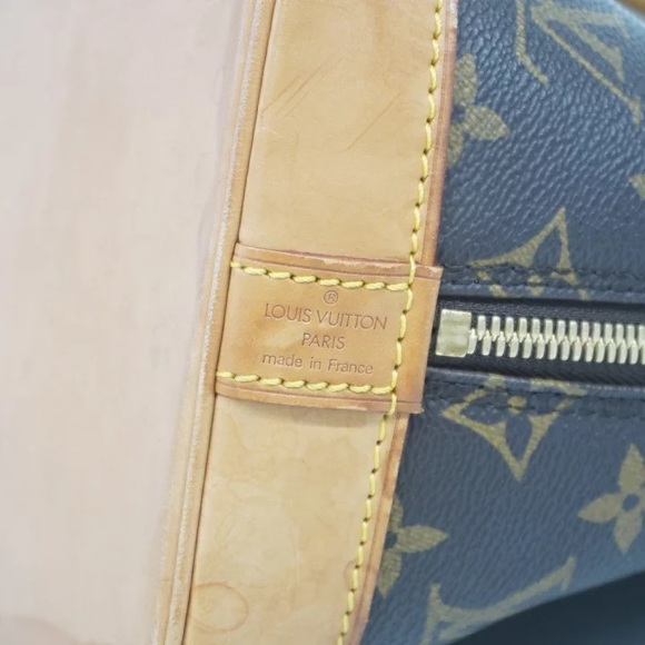 Authentic Louis Vuitton alma monogram PM satchel - Picture 5 of 12